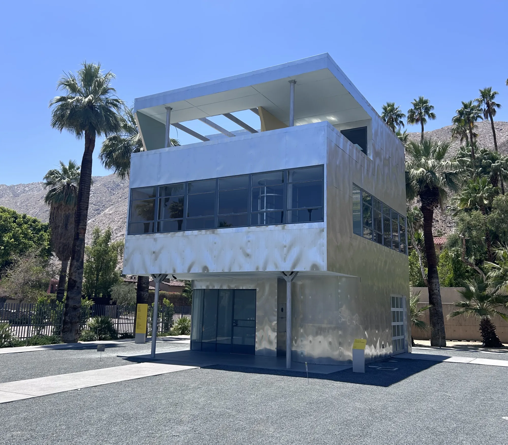 The Aluminaire House, a three-story metal-and-glass house, in a photograph by Jweiss11.